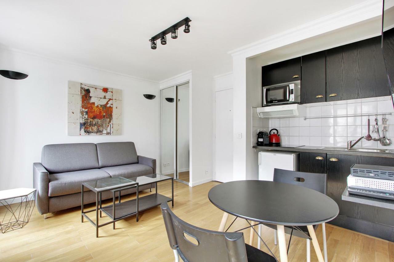 Pick A Flat'S Apartments In Batignolles - Rue Biot 巴黎 外观 照片